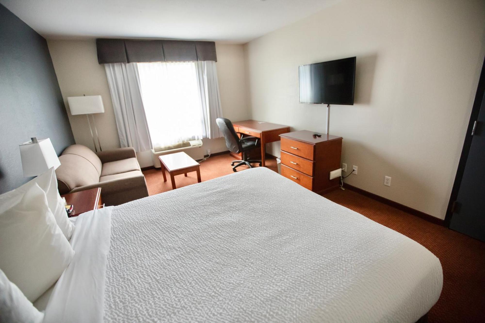 ซูเปอร์ 8 บาย วินด์แฮม ไวท์คอร์ต Hotel ไวท์คอร์ท ภายนอก รูปภาพ