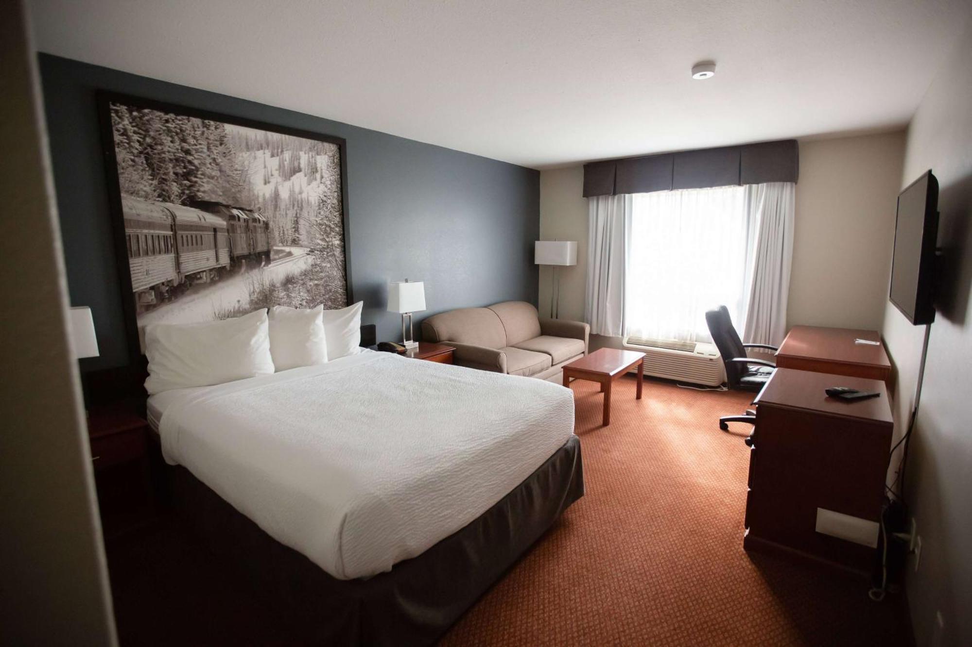 ซูเปอร์ 8 บาย วินด์แฮม ไวท์คอร์ต Hotel ไวท์คอร์ท ภายนอก รูปภาพ